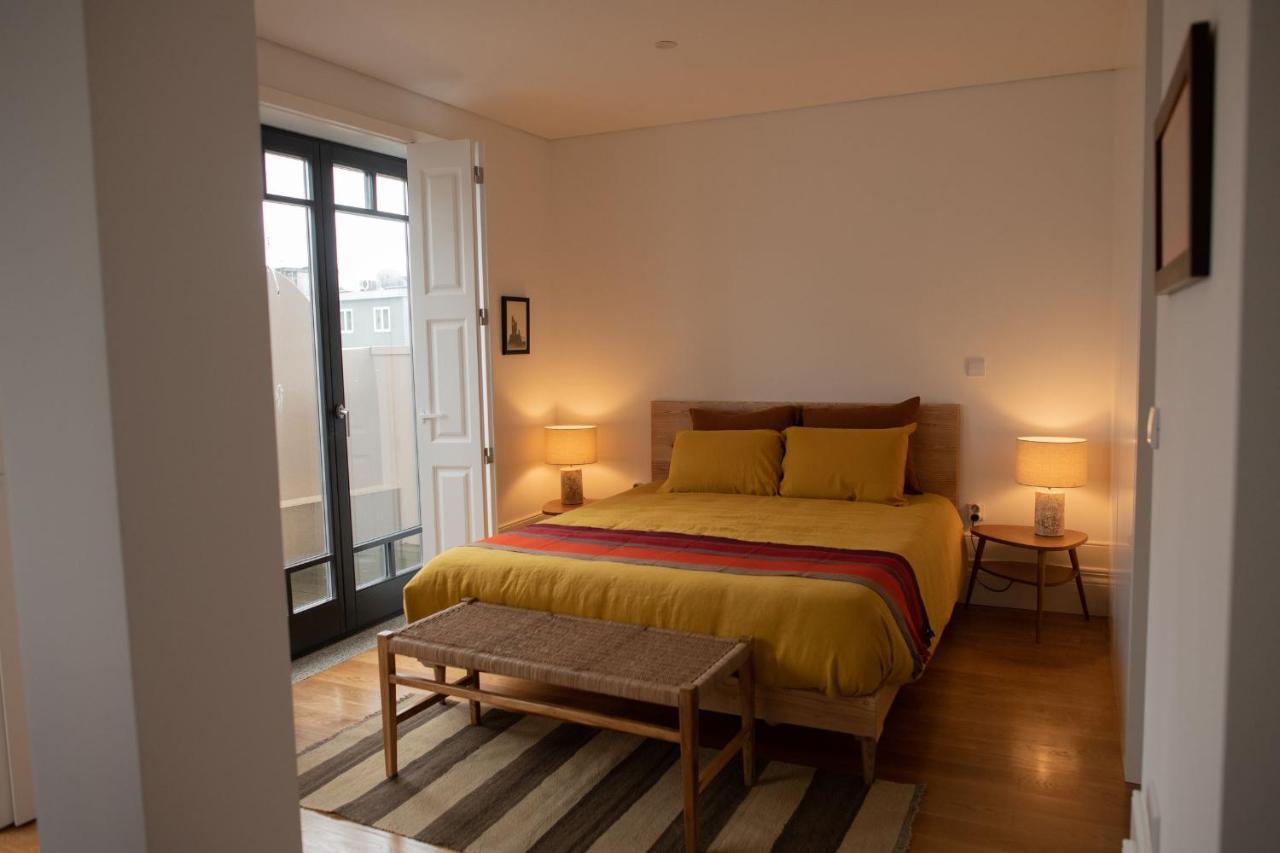 Spacious Studio W/ Balcony & Ac By Lovelystay Porto Exteriér fotografie